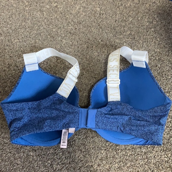 Victoria Secret Bra - Picture 2 of 4